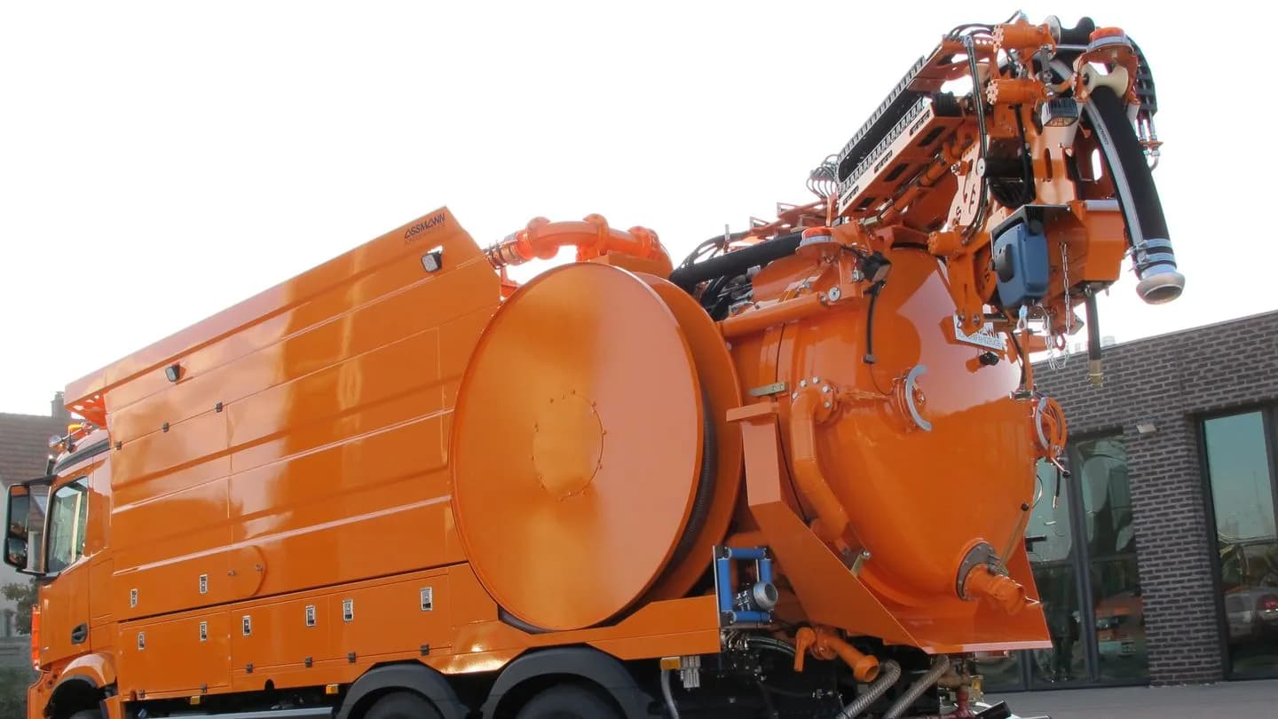 Pojazdy ssąco-płuczące z recyklingiem thumbnail 5